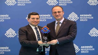 Başkan Örki 5. kez encümen üyeliğine seçildi