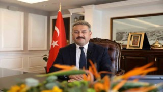 Başkan Palancıoğlu: Tüm çocuklarımızın bayramını tebrik ediyor, yüzleri gülsün diyorum