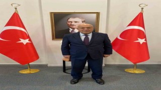 Başkan Pekmezci: “23 Nisan ruhu ilelebet yaşayacak ve milletimiz var oldukça Gazi meclisimiz de varlığını sonsuza dek sürdürecektir”