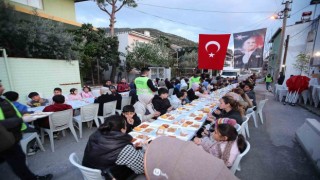 Başkan Sandal, depremzedelerle iftarda buluştu