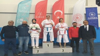 Batmanlı kadın sporcular Türkiye finalinde