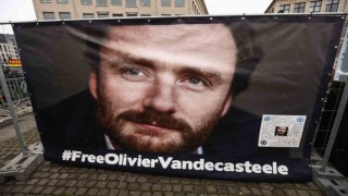 Belçikadan, tutuklu Vandecasteelenin iadesi için İrana başvuru