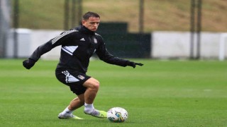 Beşiktaş kondisyon ve taktik çalıştı