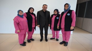 Biga Belediye Başkanı Bülent Erdoğan, belediye personeliyle bayramlaştı