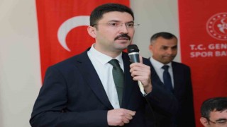 Bingölde il protokolü depremzedeler ile bayramlaştı