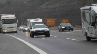 Boludan tatil boyunca 1 milyon 67 bin 910 araç geçiş yaptı