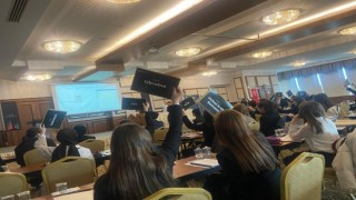 Bu konferansla öğrenciler tartışma becerilerine sahip oldu