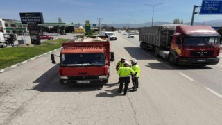 Bursa polisinden dronlu bayram denetimi
