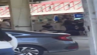 Bursada gençlerin meydan muharebesi kameralarda