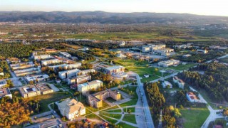 BUÜde 2022in en iyi akademisyenleri başarı sırlarını paylaştı