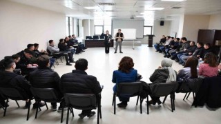 Büyükşehir personelleri işaret dili eğitimi alıyor