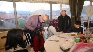 Çamelinde anlamlı iftar