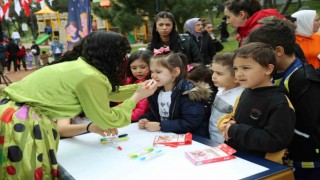 Çekmeköylü çocuklar 23 Nisanda doyasıya eğlendi