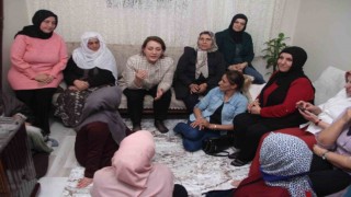 Çelikten, çat kapı ziyaretleri