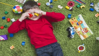 Çocuğunuzda bu belirti varsa “Duyu bütünleme bozukluğu” olabilir