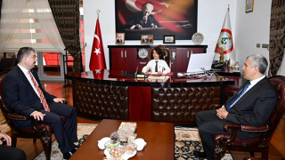 Çocuk Vali Kaygısız, Osmaniye'de soyadı gibi mesajlar verdi