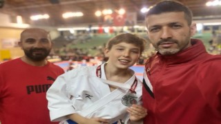 Çocuklar Karate Şampiyonasında Danyal Tufan Baytan Türkiye ikincisi oldu