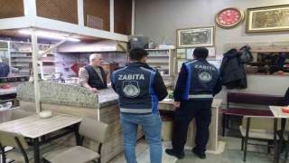 Çorumda zabıta ekipleri çay ocaklarını denetledi