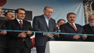 Cumhurbaşkanı Erdoğan, yerli ve milli elektrikli lokomotifin isminin Eskişehir 5000 olacağını açıkladı
