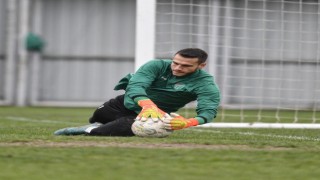 Deniz Aydın 3 hafta sahalardan uzak kalacak