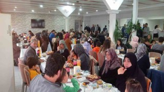 Depremzede ailelere iftar yemeği verildi