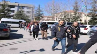 Depremzedeler üzerinden vurgun yapmışlardı 7 kişi tutuklandı