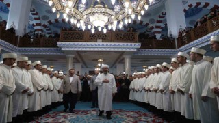 Diyanet İşleri Başkanı Erbaş: “Herkes Kuran-ı Kerimden, Kurana hizmet ettiği kadar istifade eder”