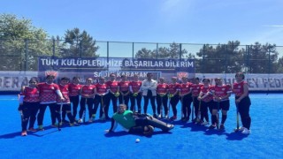 Diyarbakır Kayapınar Spor Kulübü Erkek Takımı, hokeyde şampiyon oldu