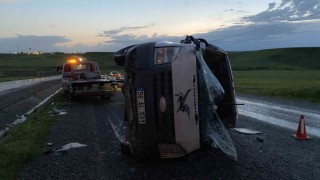 Diyarbakırda yolcu minibüsü devrildi: 1i ağır 9 yaralı