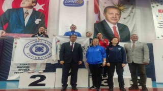 Düzce Üniversitesine 2 madalya daha