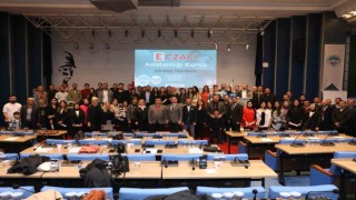 Eczacı Asistanlığı Kursu Tamamlandı