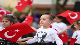 Efelerin çocukları çocuk bayramını kutladı