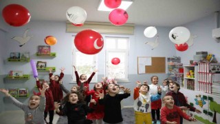 Efelerin minik yüreklerinden depremzede anneler için büyük kampanya