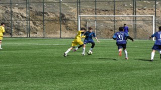 Elazığda okul sporları futbol müsabakaları başladı