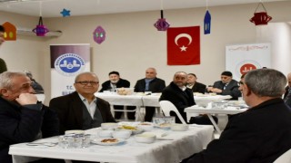 Emekli din görevlileri iftarda buluştu