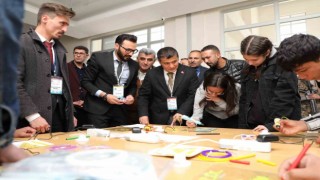 Erciş Bilim Bendi ve Bilim Şenliği başladı