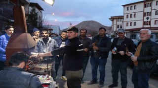 Erzurumun tescilli lezzeti ‘cağ kebabı iftar sofralarının vazgeçilmezi oldu