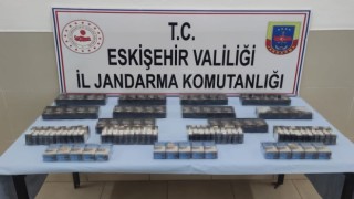 Eskişehirde 170 paket kaçak sigara ele geçirildi