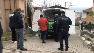 Eskişehirden Kocaeliye gelip babasının cansız bedeniyle karşılaştı