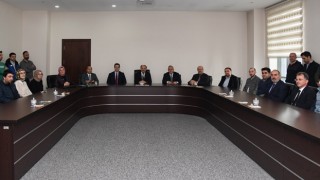 ETÜde bayrak değişimi