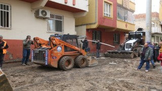 Eyyübiyede yol çalışmaları hızlandırıldı