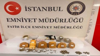 Fatihte ‘torbacı berbere operasyon