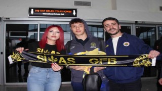 Fenerbahçeye Sivasta coşkulu karşılama!