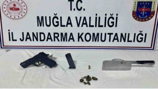 Fethiyede esrar operasyonu