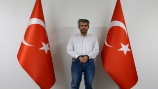 FETÖ mensubu firari Mehmet Cintosun yakalanarak Türkiyeye getirildi