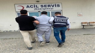 Finikede 20 yıl kesinleşmiş hapis cezası bulunan firari yakalandı
