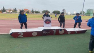 Gaziantep Kolej Vakfından atletizmde çifte birincilik