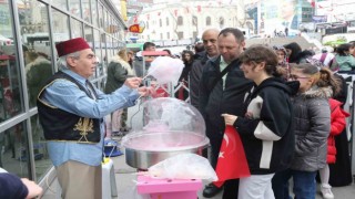 Gaziosmanpaşalı çocukların 23 Nisan coşkusu