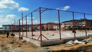 Gölpazarı spor tesisleri çalışmalarını devam ettiriyor