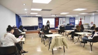 “Güçlü Kadın Güçlü Adana” projesiyle kadınlar istihdam ediliyor